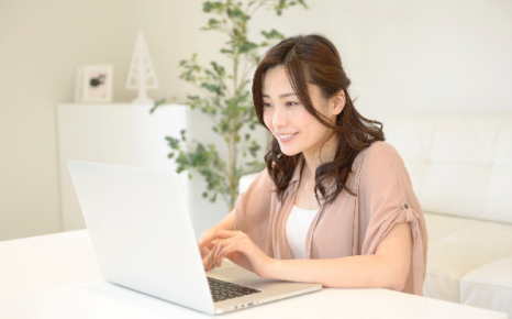 �����̗͂ŉ҂�����